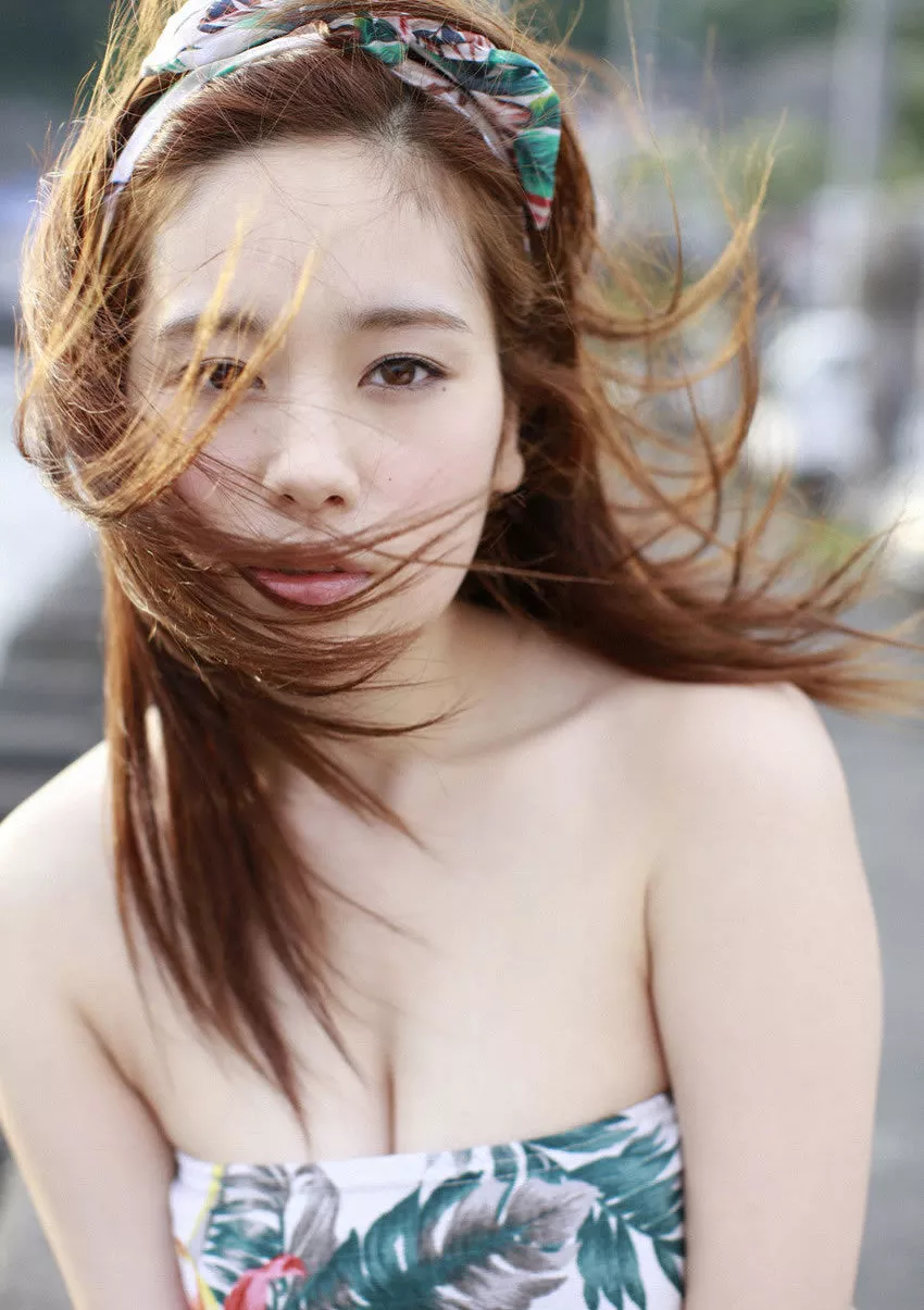 Xgyw.Org_日本嫩模笕美和子性感泳装双峰傲人写真24P