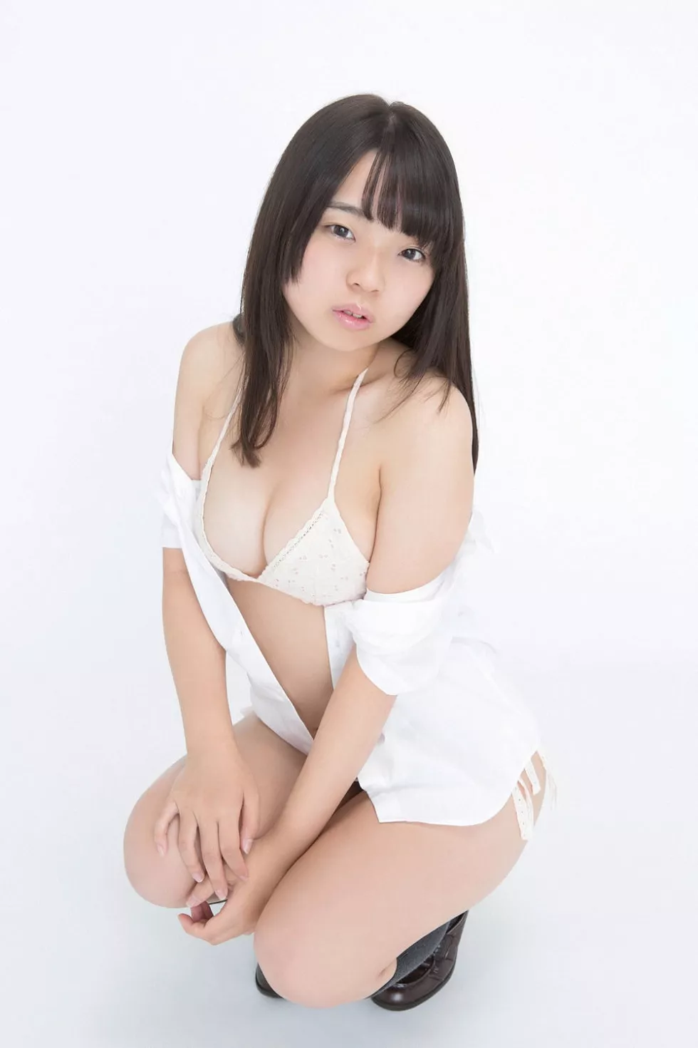 Xgyw.Org_[YS Web]Vol.681_日本女优福森つかさ最强美乳新生写真49P
