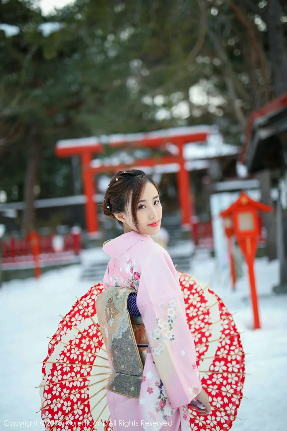 Xgyw.Org_XiuRen第1228期_美女猫宝北海道旅拍粉色和服+粉色比基尼惹火诱惑写真49P