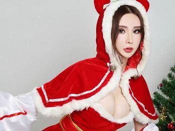[Candy糖果画报]Vol.047_网红馆模特合集圣诞主题红色圣诞女郎爆乳诱惑写真38P